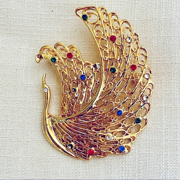 Jewelry - Vintage Multicolor Swan Gold Tone Brooch Pin